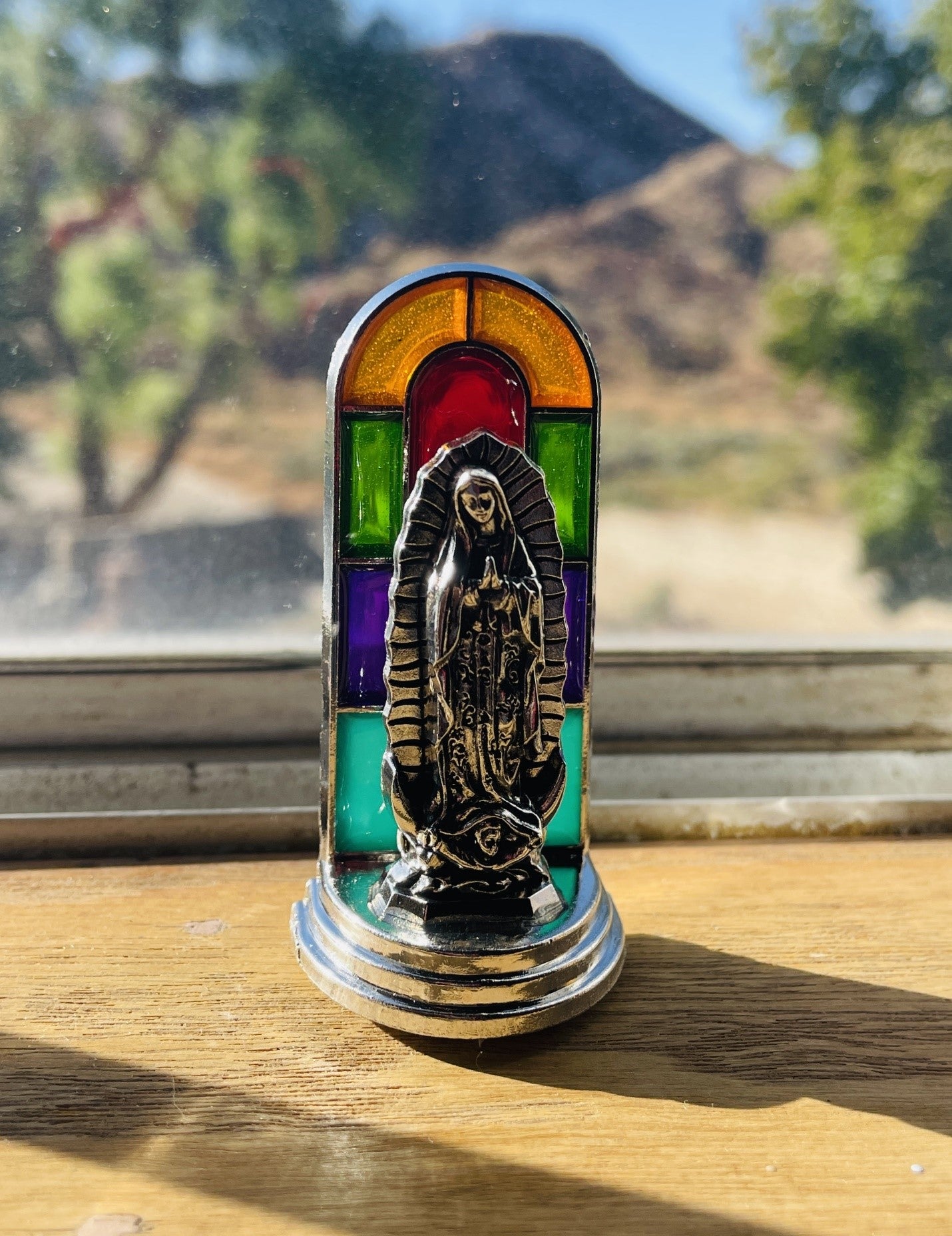 OLOG Cathedral Dashboard Statuette  (2.5")