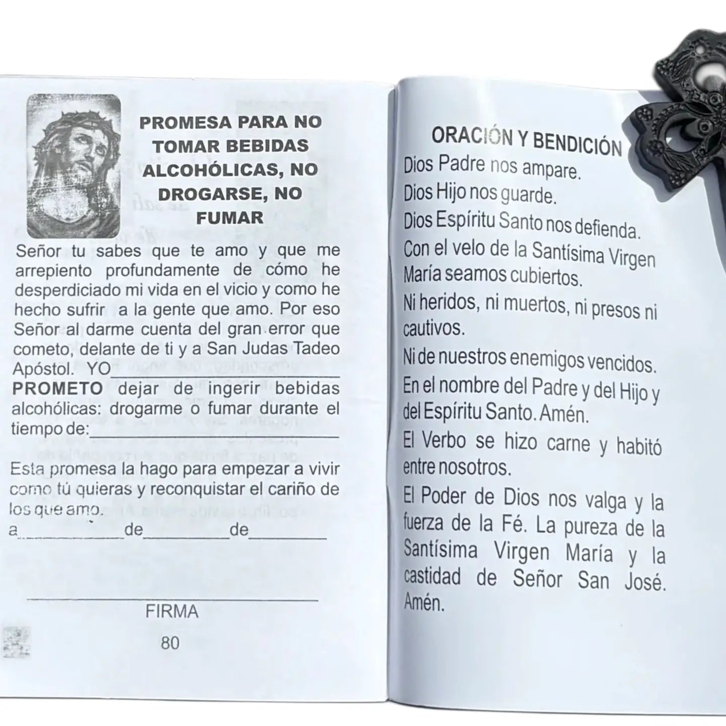 Oraciones para Toda Ocasión y El Santo Rosario Book
