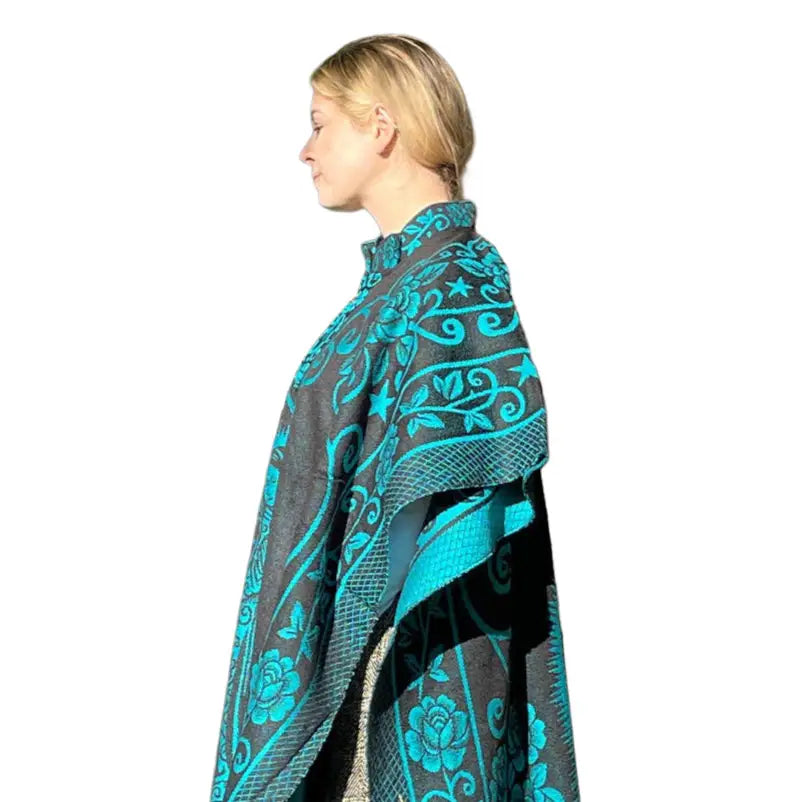 OLOG Poncho - TURQUOISE   44″ x 38″