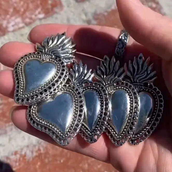 Sacred Heart Charm 1.75"