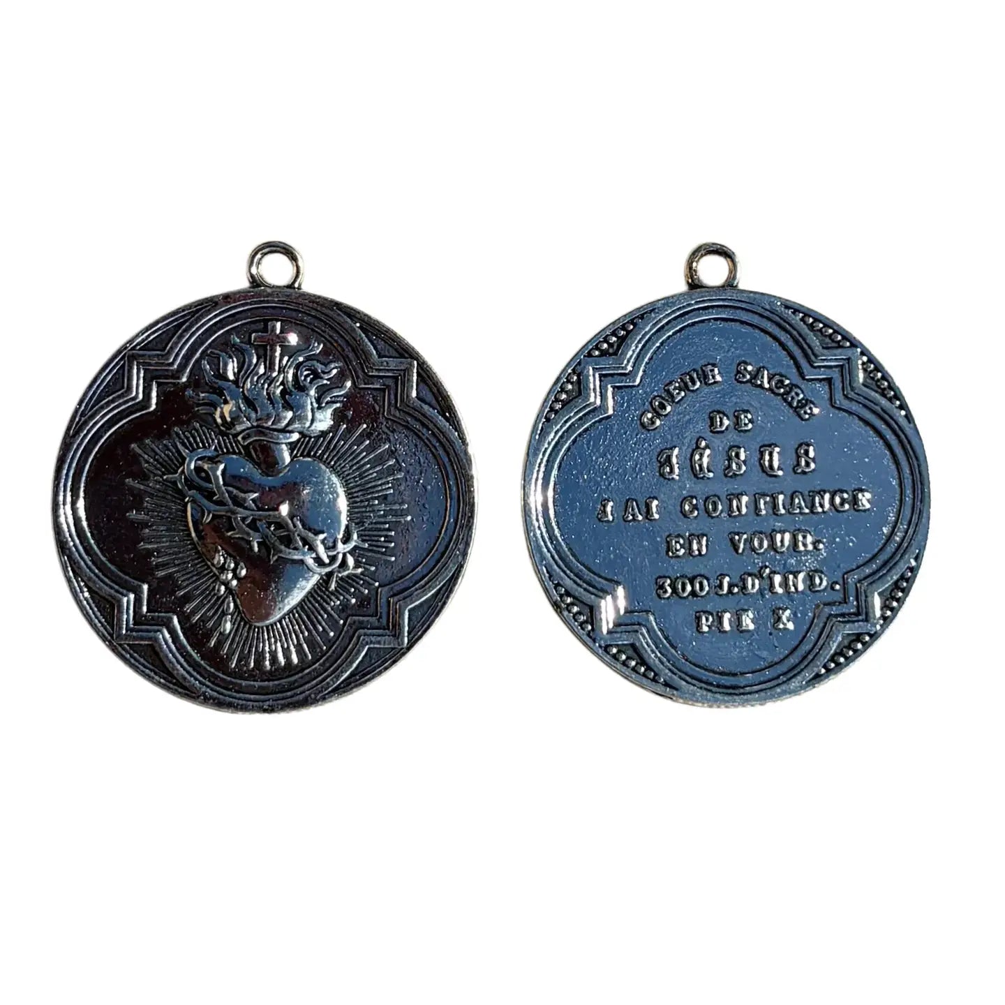Charm - Sacred Heart Token   1.75"