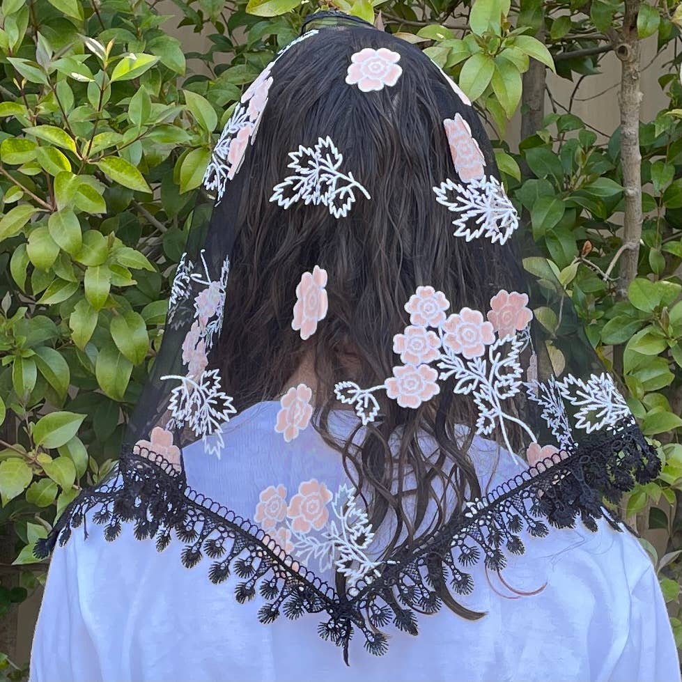 Mystic Rose Veil  -BLACK            60" x 22"    (MOQ 1)